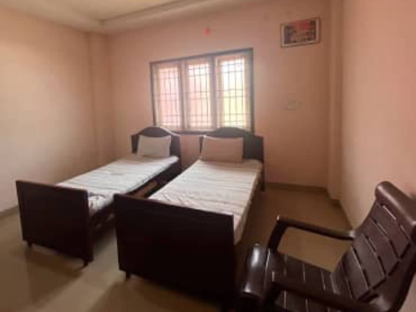 Yatri Nivas Guest House